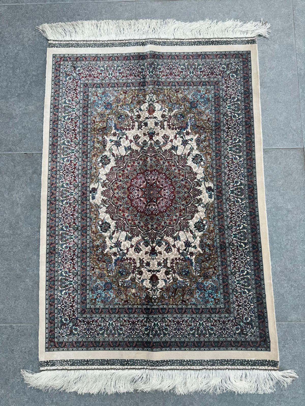 Bamboo Silk Irani Carpet 80x120cm