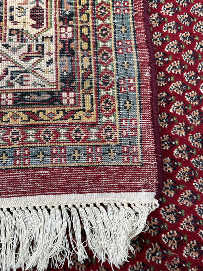 Handmade Persian Style Rug 250 x 194 cm
