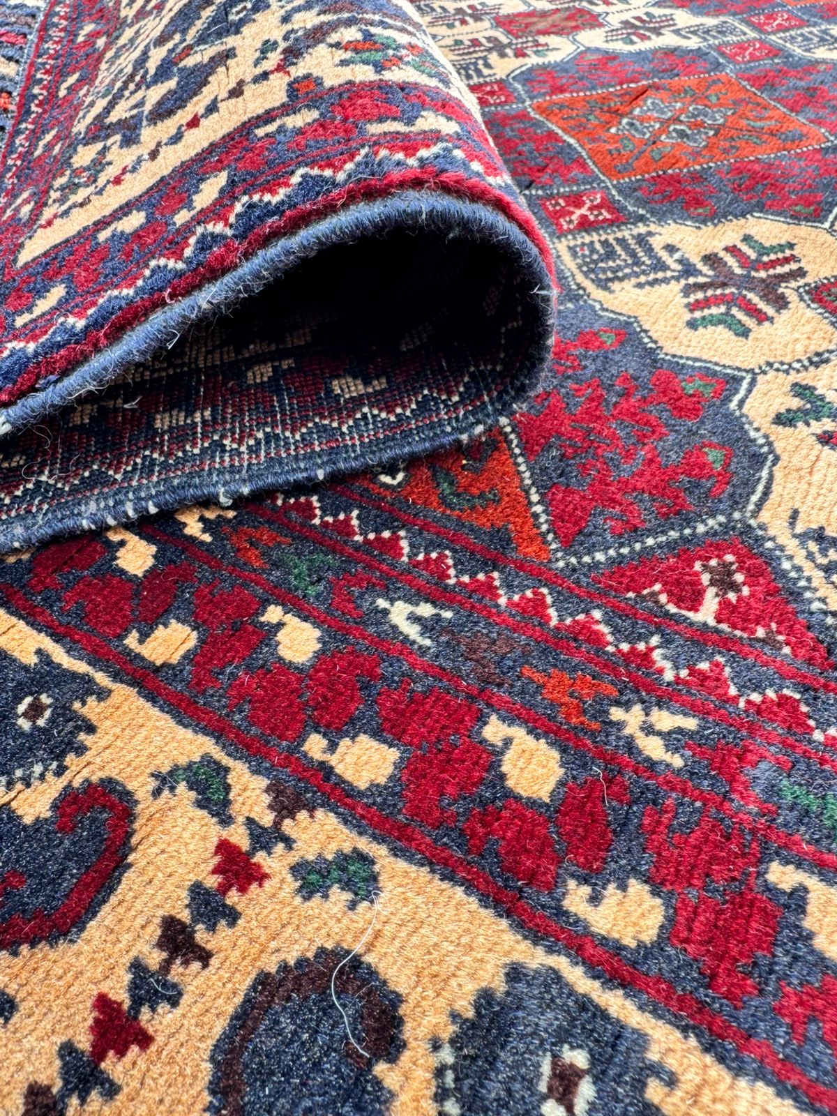 Handmade kazak carpet 100 x 162